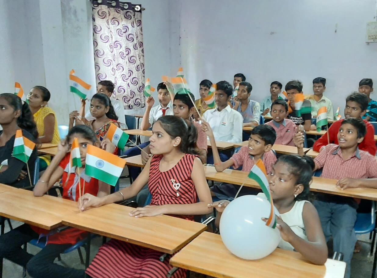 IIMN Students Visit NGO on Independence Day
