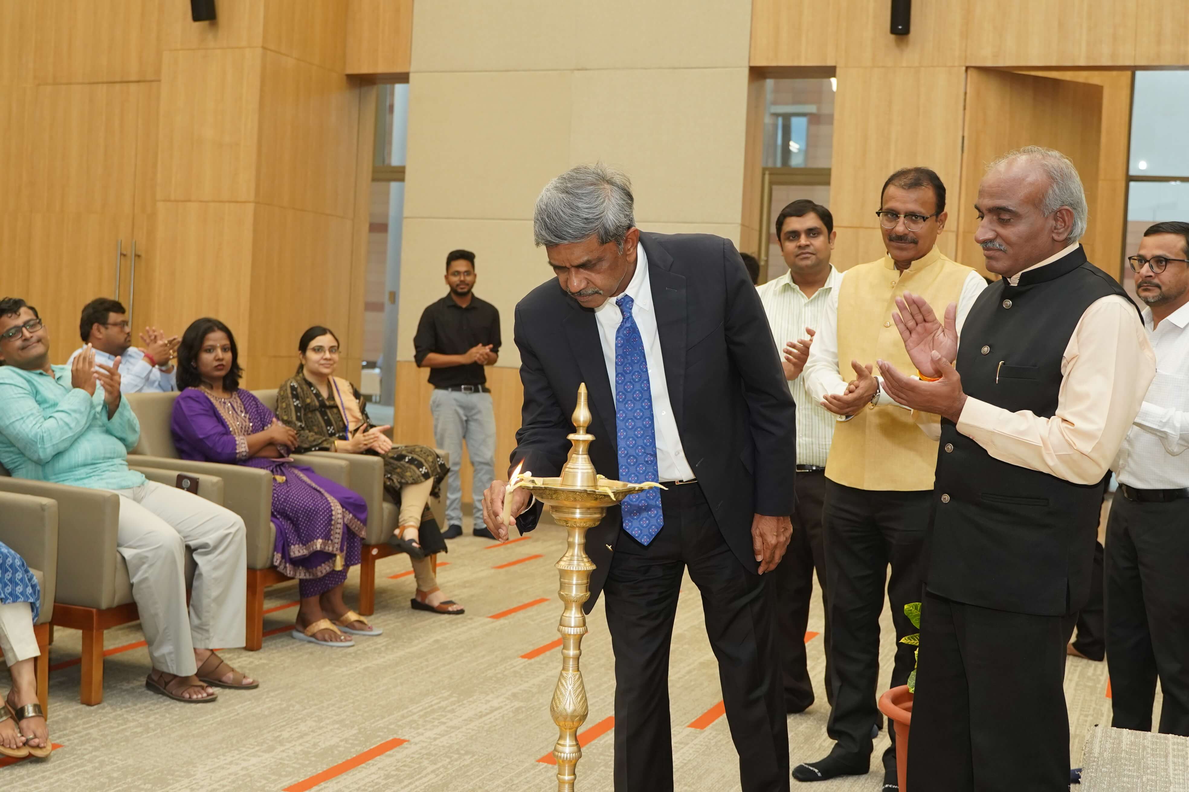 Success & failure are part of life, be resilient: Mr. Shiv Shivakumar to MBA students